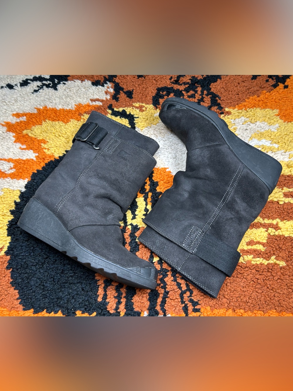 SOREL, Toronto, mid suede waterproof boot!!